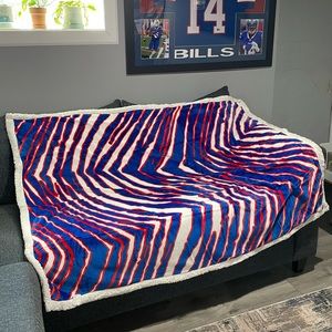Buffalo Zubaz Sherpa Blanket